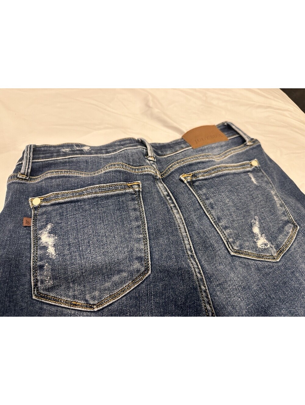 Judy Blue Shorts Womens Large Blue Denim Distressed Cut Off Frayed Hem Stretch - Picture 4 of 9